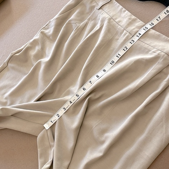 TOPSHOP NWT WIDE LEG PLEATED TAN TROUSERS- Size 12 - Picture 7 of 9